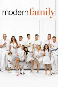 Download Modern Family (Season 1 – 11)  {English With Subtitles} Bluray 720p [160MB] || 1080p [620MB]